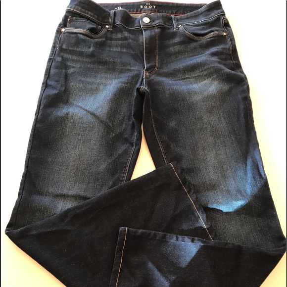 WHBM midrise The Boot Jeans - Picture 2 of 6